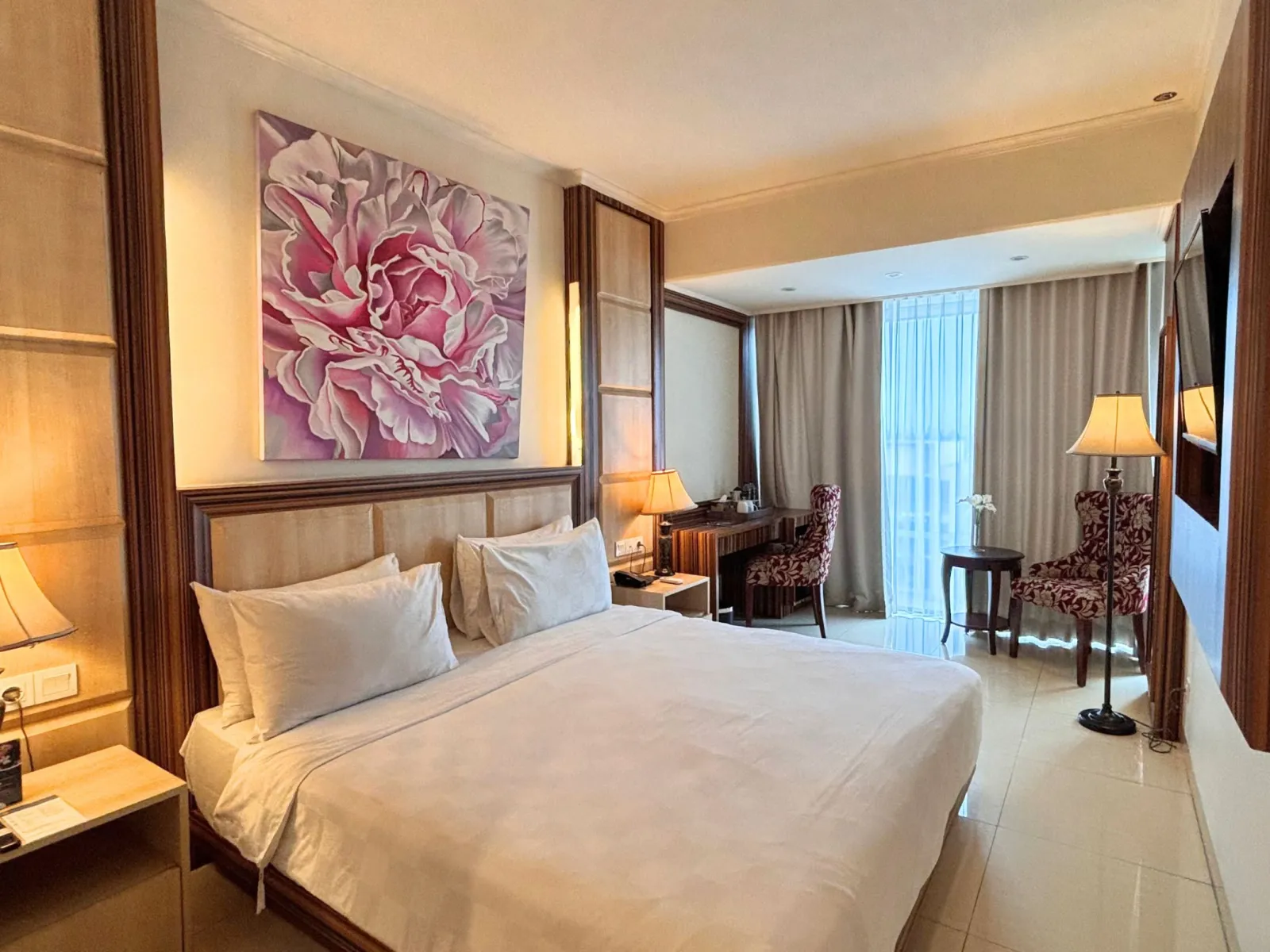 Executive Room
